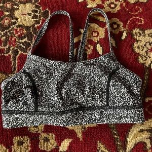 lulu lemon sports bra